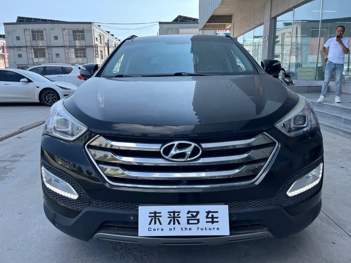 Hyundai Santa Fe 2014 2013 Model 2.4L Automatic 2WD Smart