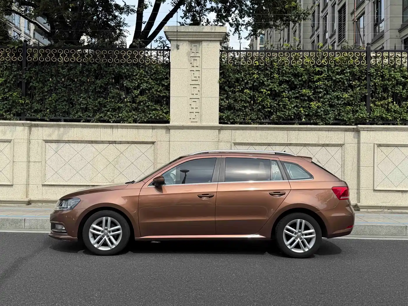 Volkswagen Lavida Tour 2017 2017 230TSI DSG Comfort Edition