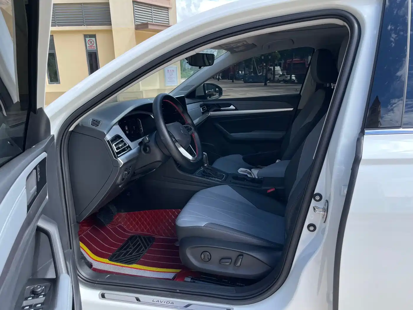 Volkswagen Lavida, миниатюра 4