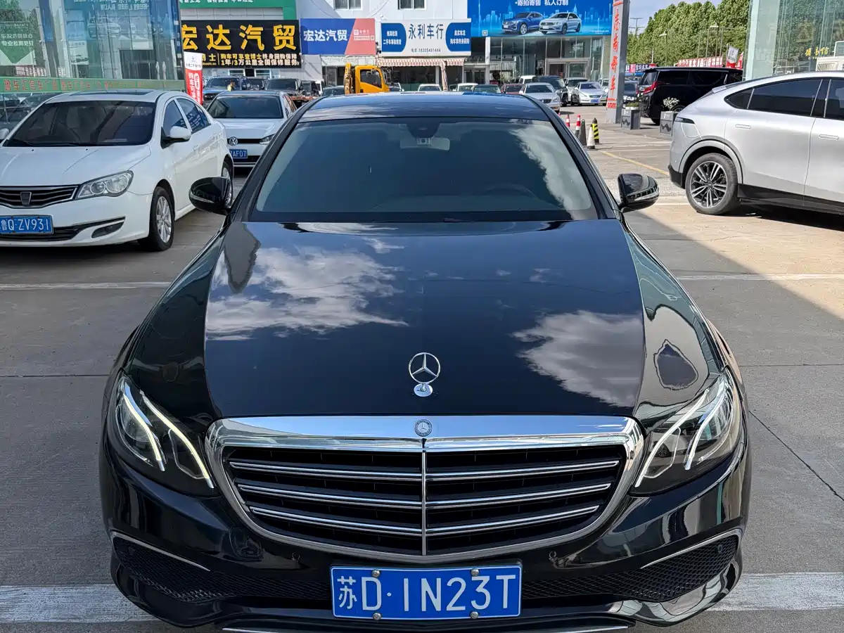 Mercedes-Benz E-Class 2019 E 200 L Sport
