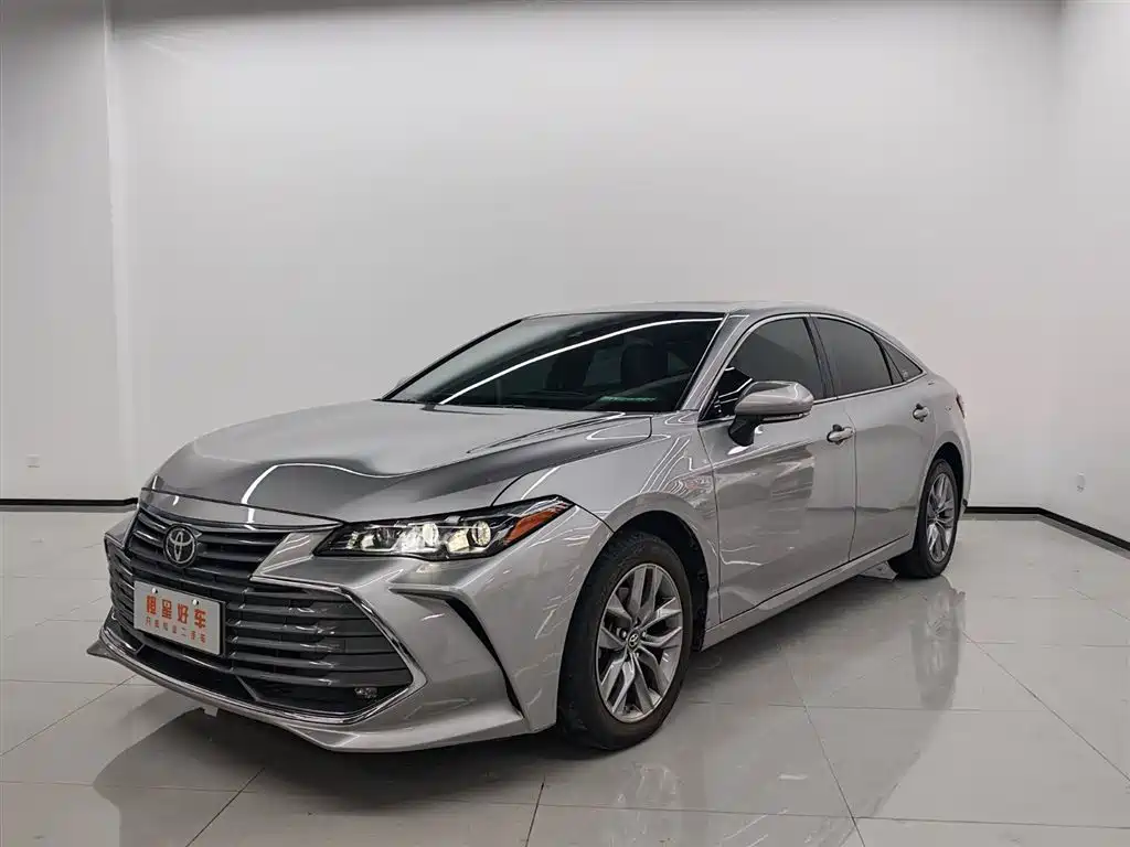 صورة 1 - Toyota Avalon