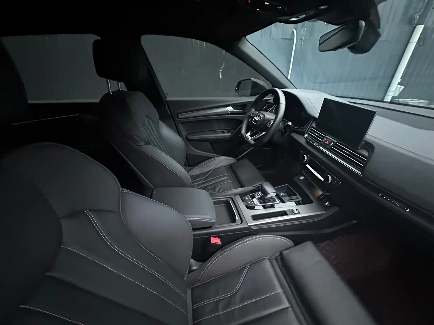 Audi Q5L 2023 40T Luxury Dynamic фото 5