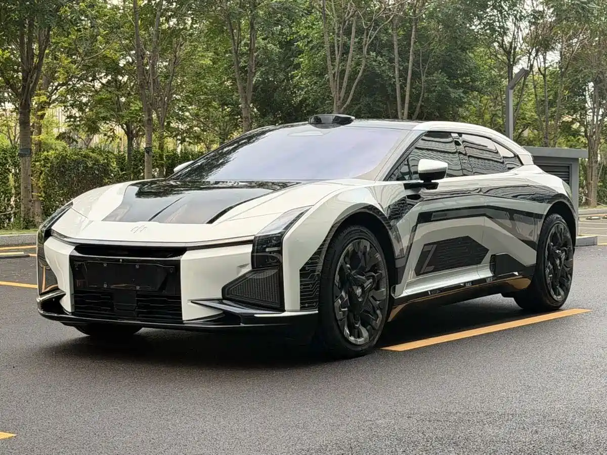 2023 HiPhi Z