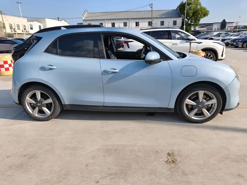 Ora Good Cat 2022 2021 400km Standard Range Athena Edition (LFP)
