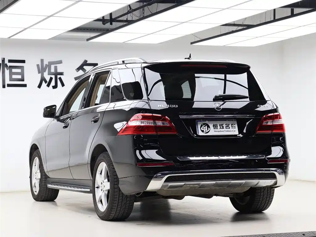Mercedes-Benz M-Class 2015 ML 400 4MATIC Luxury фото 27