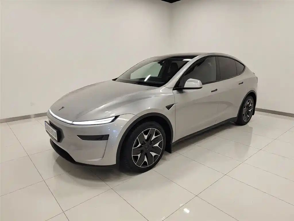Tesla Model Y L 2025 Facelift Long Range AWD