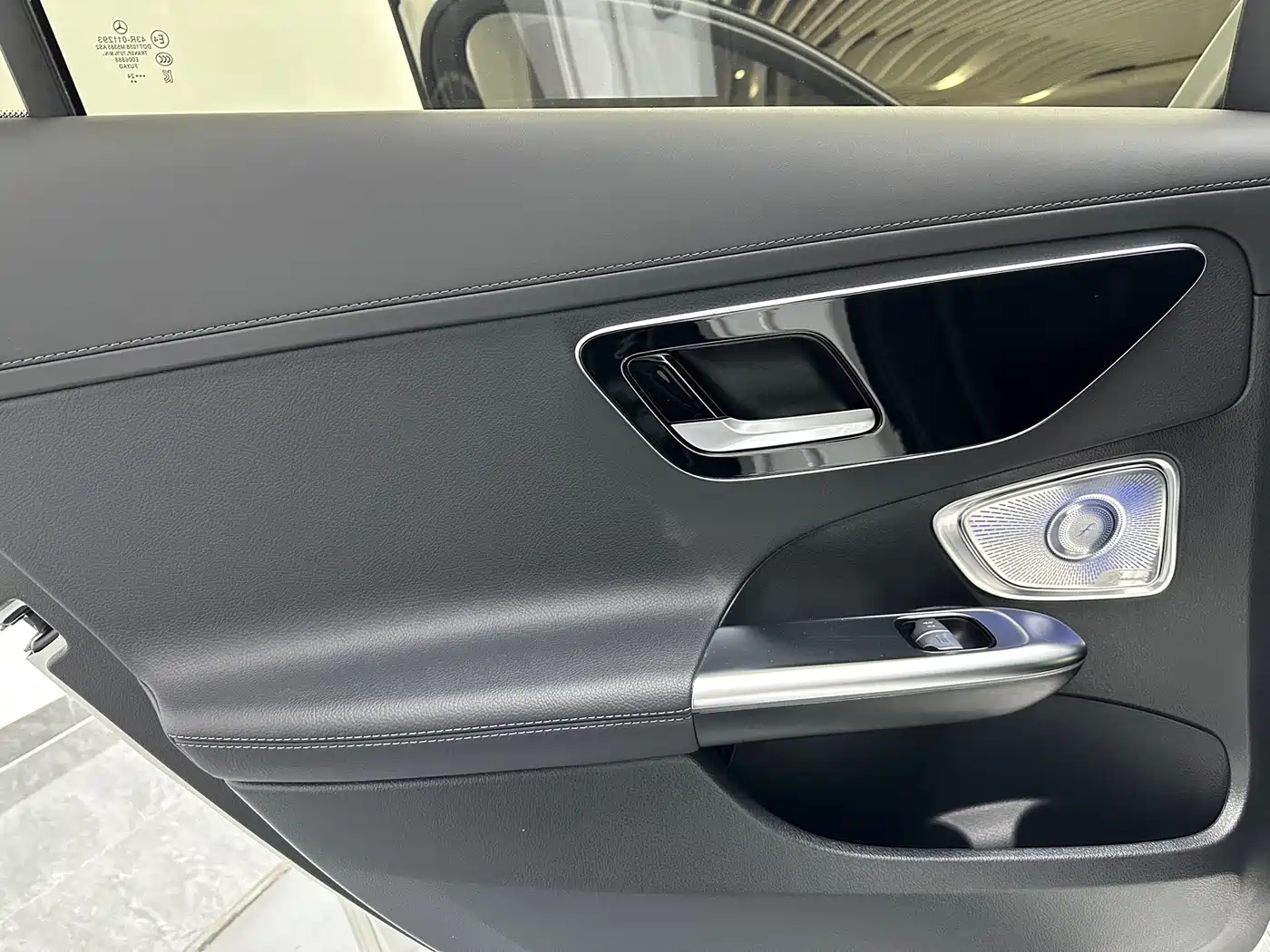 Mercedes-Benz C-Class 2024 Facelift III C 260 L фото 24