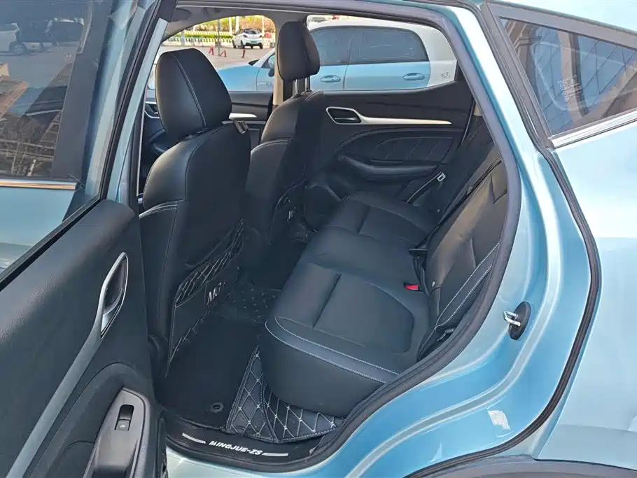 MG EZS PURE ELECTRIC