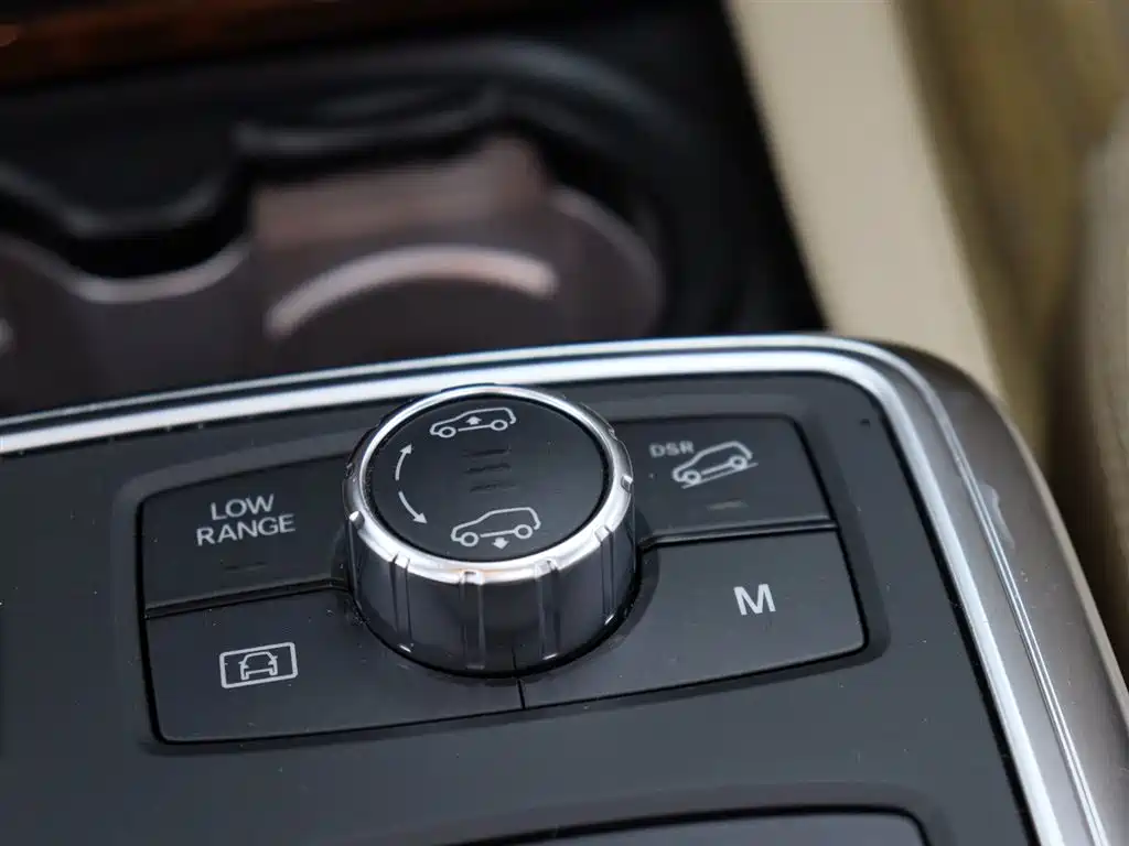 Mercedes-Benz M-Class 2015 ML 400 4MATIC Luxury фото 21