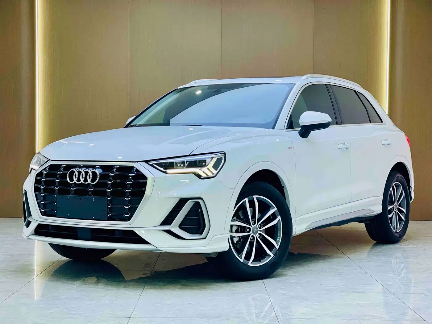 Audi Q3 2022 35 TFSI Progressive Dynamic