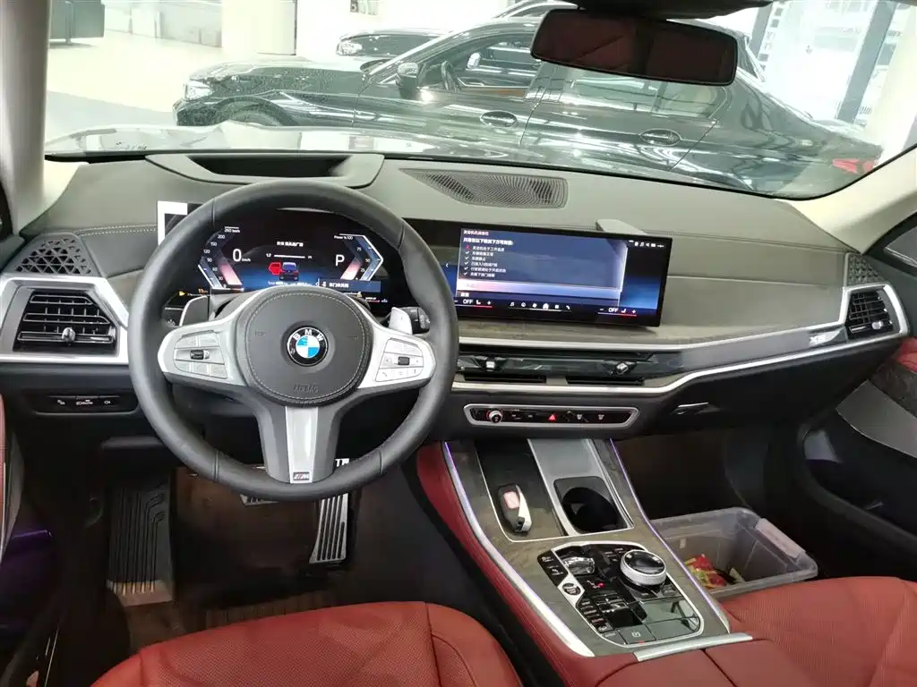 BMW X5 2023 xDrive 30Li Premium M Sport Package фото 6