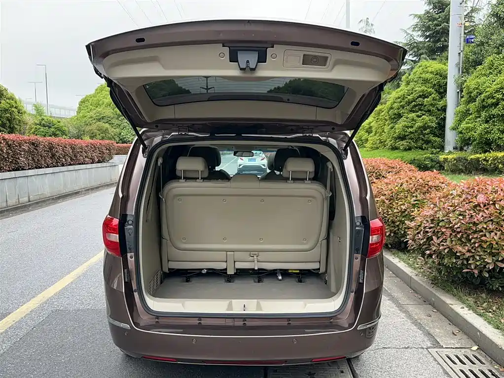Buick GL8 2018 28T Luxury Model China VI фото 12