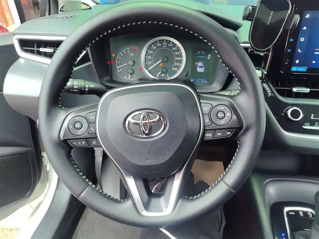 Toyota Corolla 2021 1.2T S-CVT Elite PLUS Edition фото 3