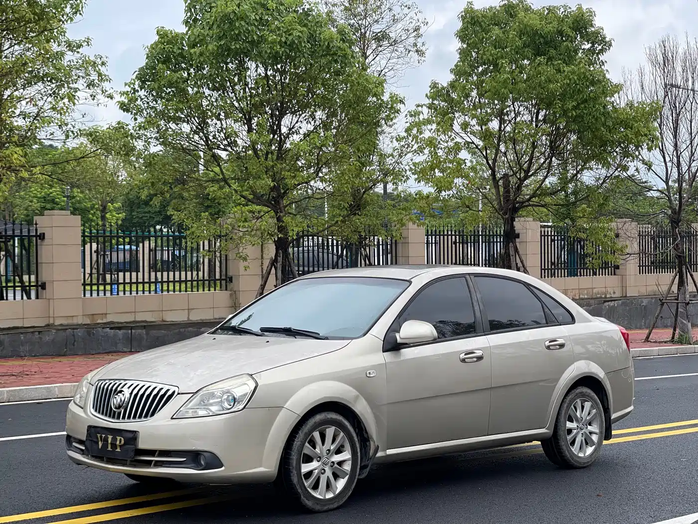 Фото 1 - Buick Excelle