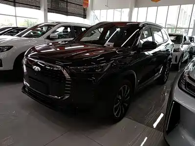 Chery Fulwin T8