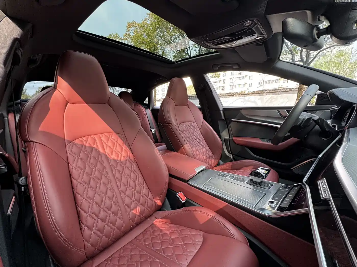 Audi A7L 2024 45 TFSI quattro S-line Black Warrior Edition фото 19