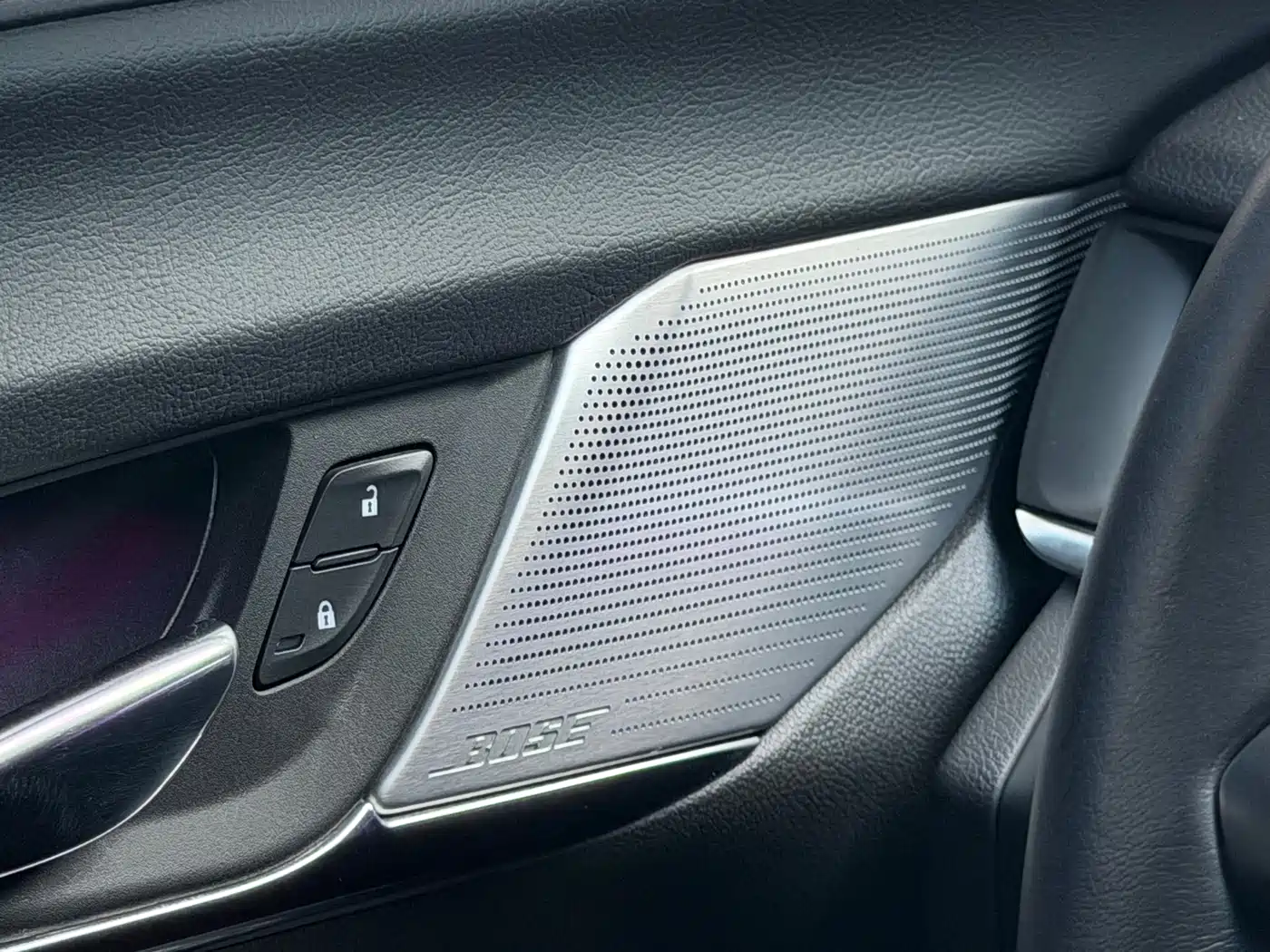 Cadillac CT4 2023 2022 28T Luxury Model