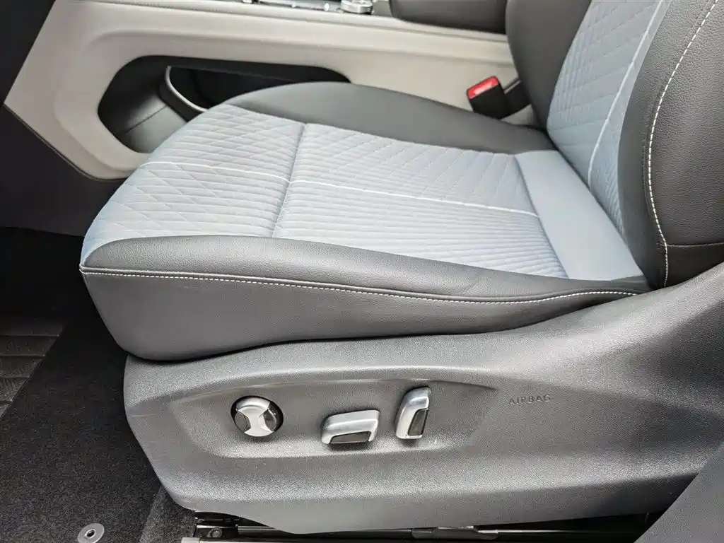 Volkswagen Teramont 2023 380TSI AWD Luxury Edition фото 20