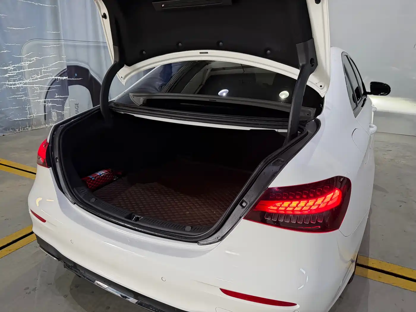 Mercedes-Benz E-Class (Import) 2021 E 260 Fashion Sport Edition фото 15