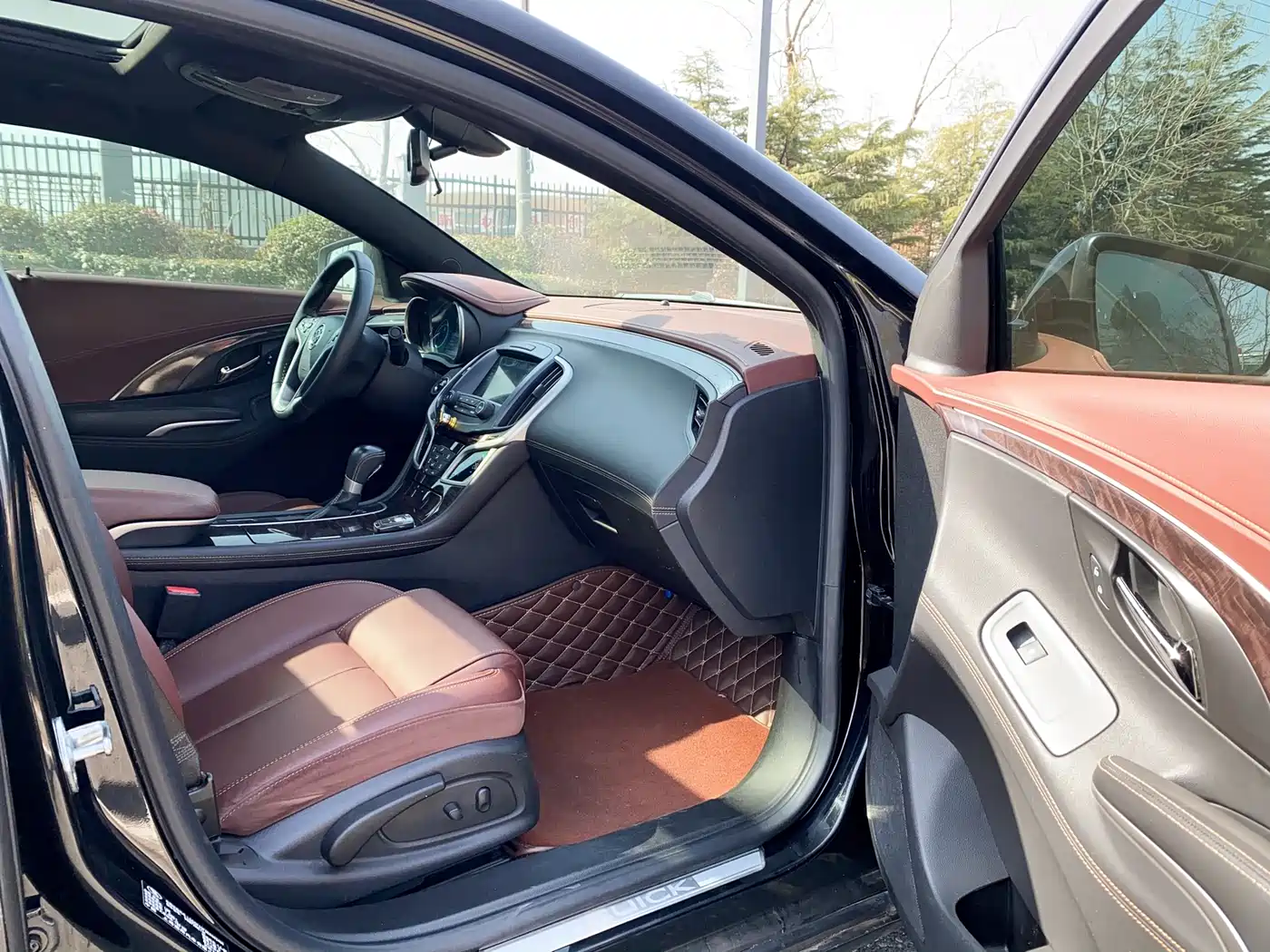 Buick LaCrosse 2014 2.0T SIDI Elite Tech фото 28