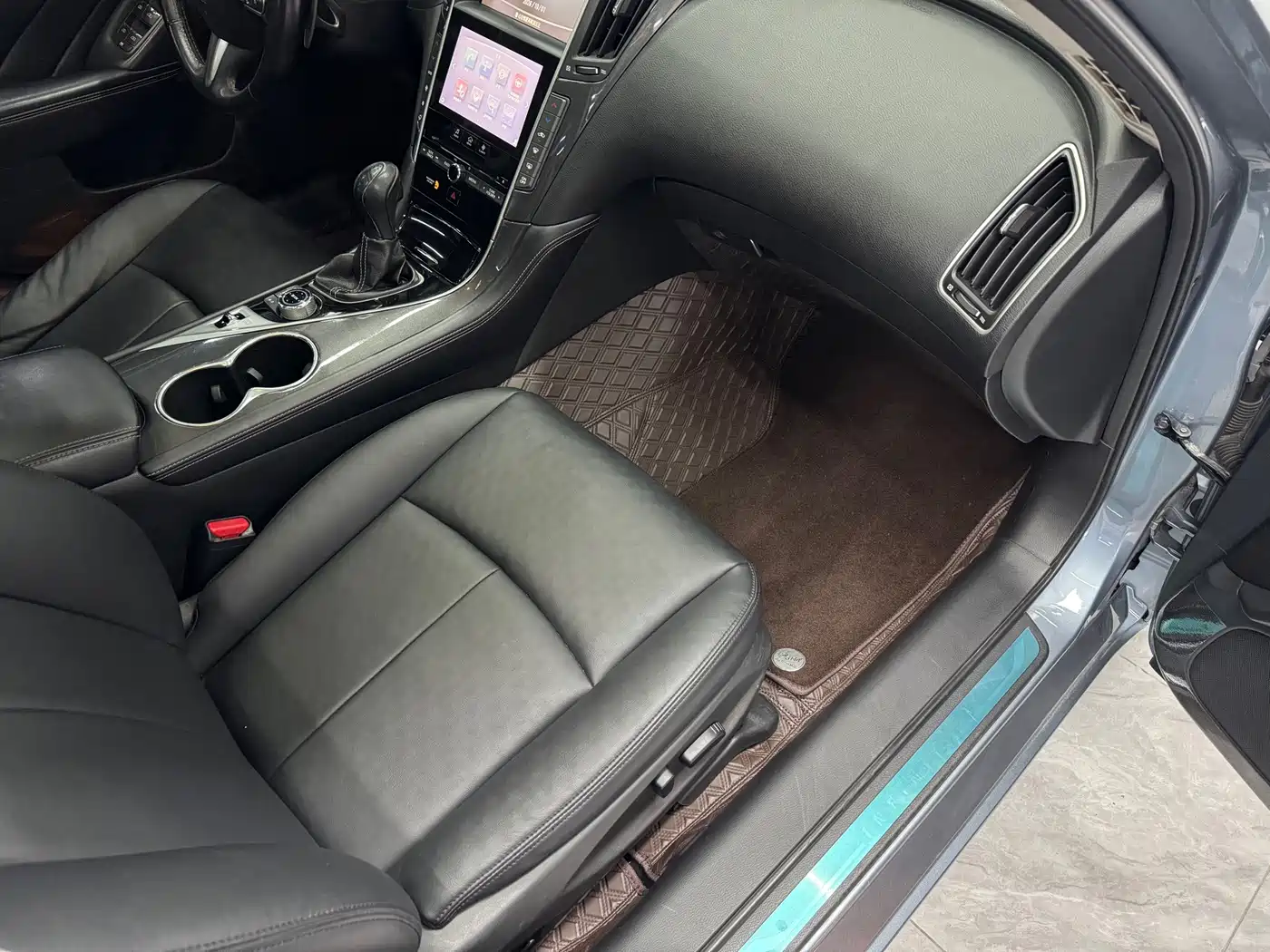 Infiniti Q50L 2015 2015 2.0T Comfort