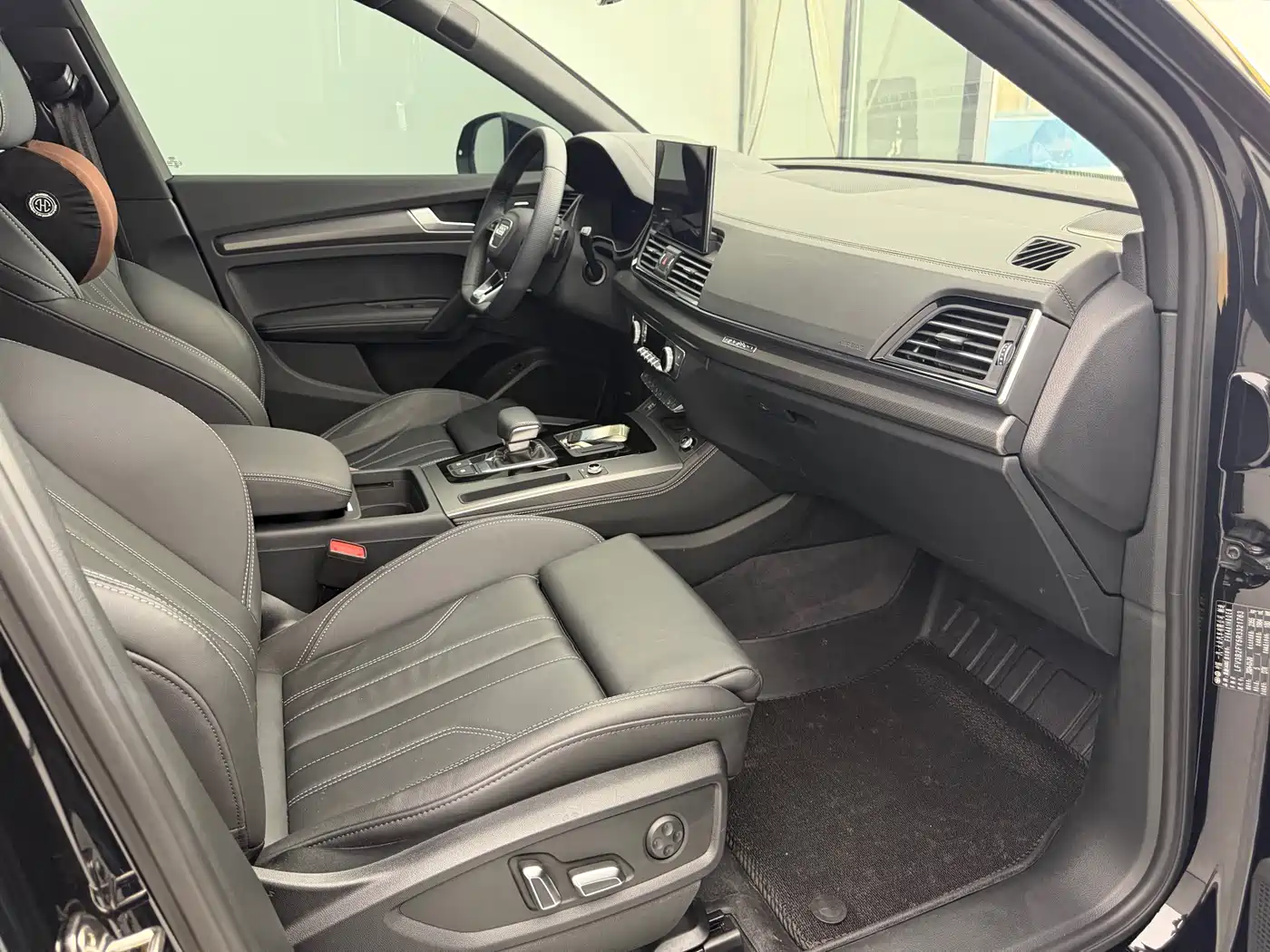 Audi Q5L 2024 Model 45 TFSI Luxury Dynamic фото 14