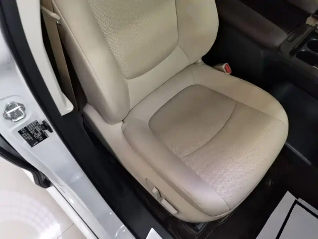 Toyota Granvia 2024 2023 2.5L Hybrid Prestige PLUS Edition