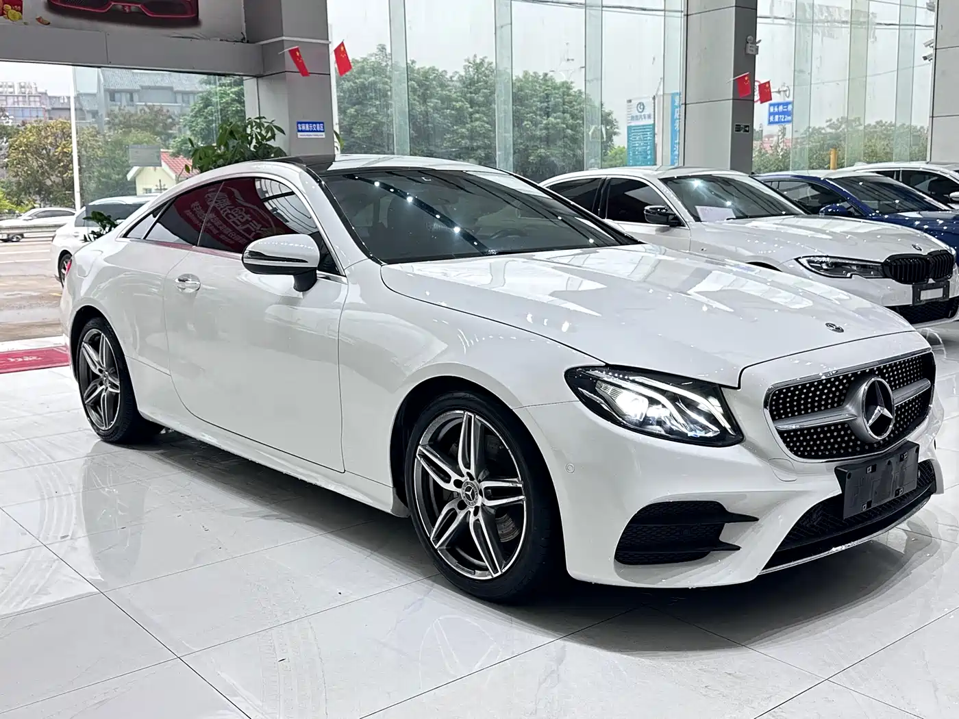 Mercedes-Benz E-Class (Import) 2020 E 260 Coupe фото 3
