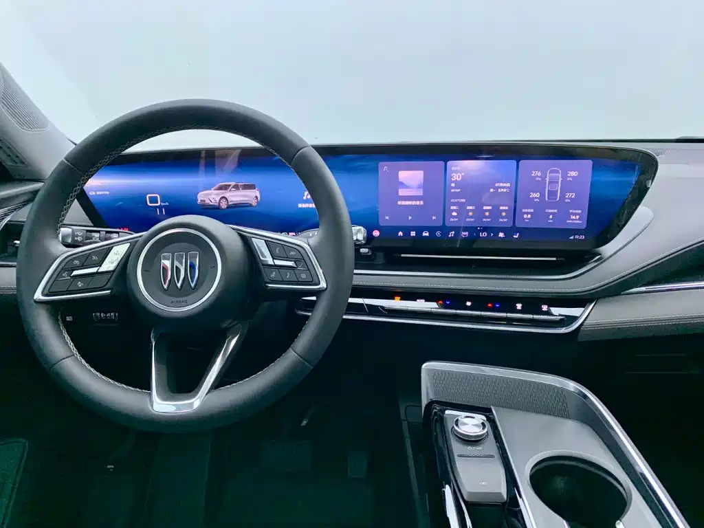 Buick E5 2024 2023 Premium Standard Range Edition