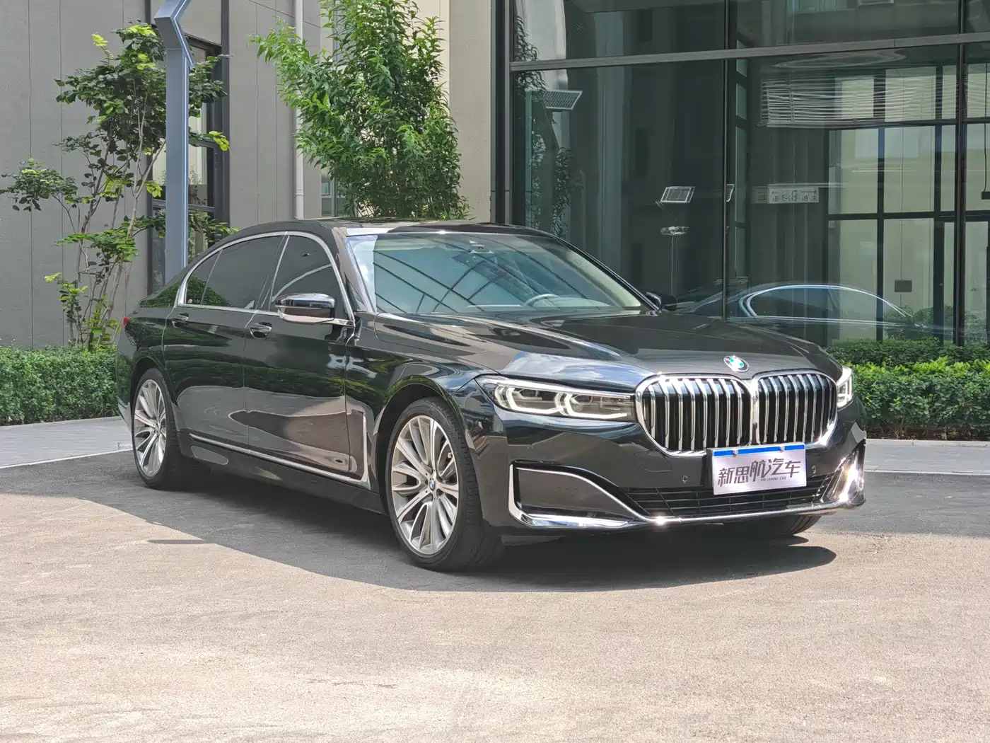 BMW 7 SERIES