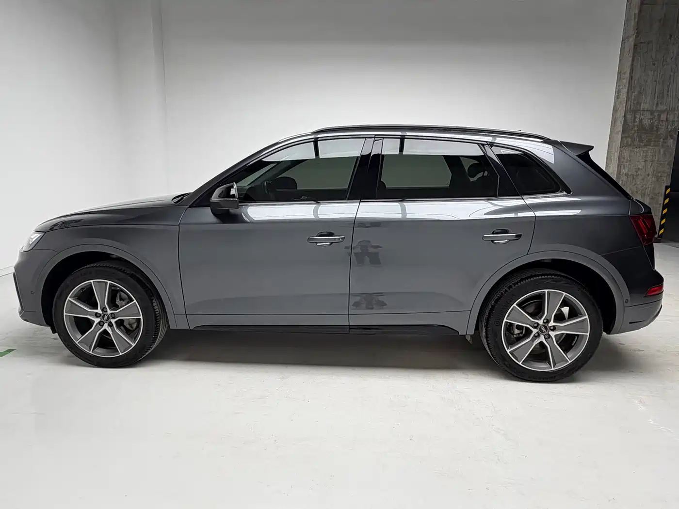Audi Q5L 2021 40 TFSI Premium Life Edition фото 9