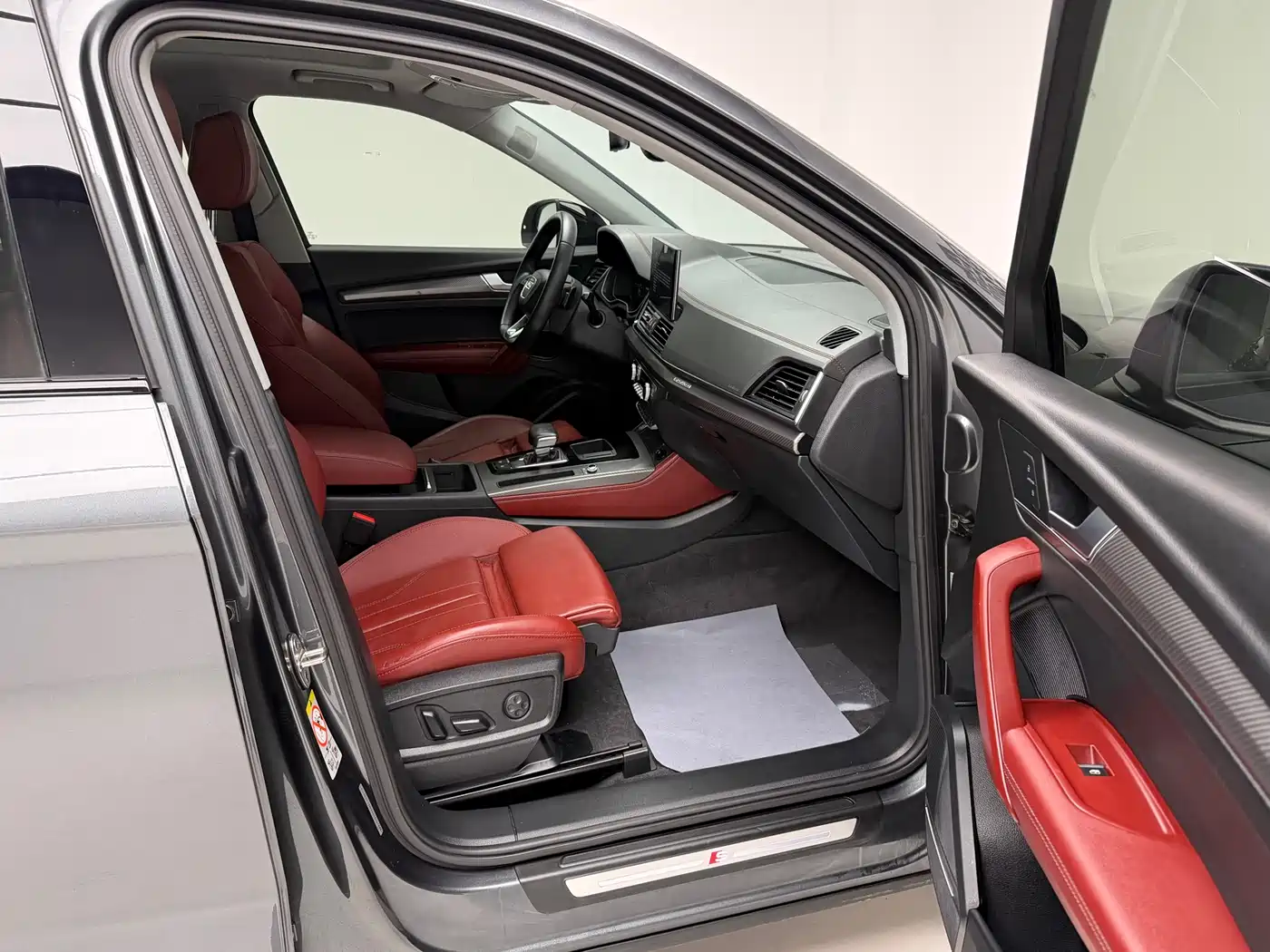 Audi Q5L 2021 40 TFSI Premium Life Edition фото 12