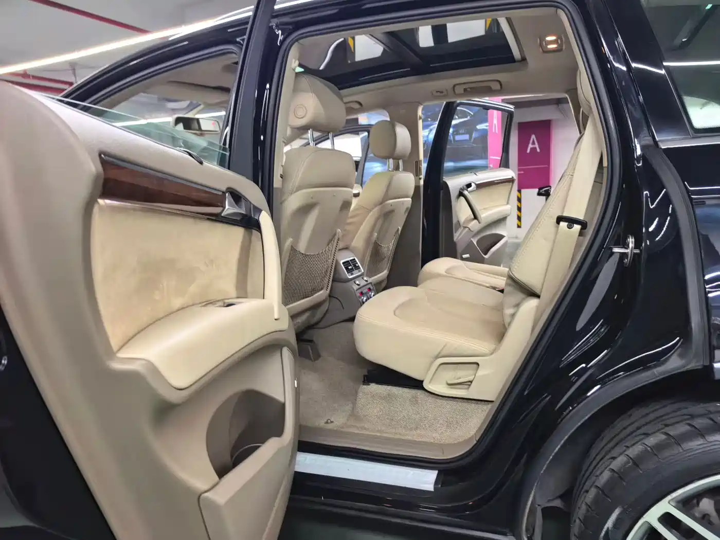 Фото 6 - Audi Q7
