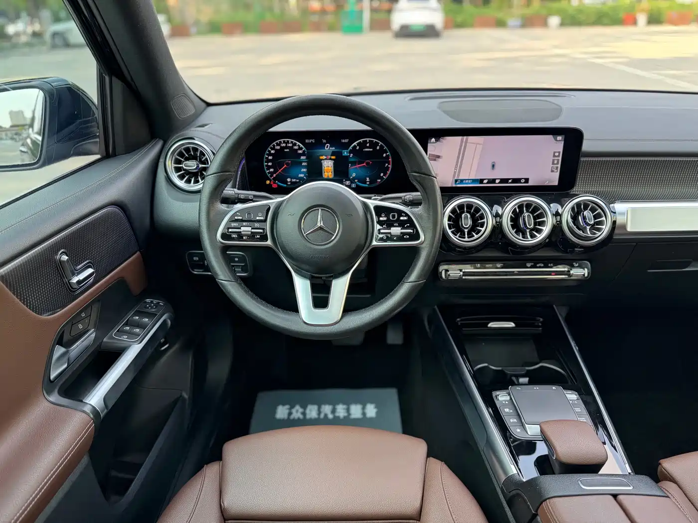 Mercedes-Benz GLB 2022 Model GLB 200 Fashion Edition фото 10