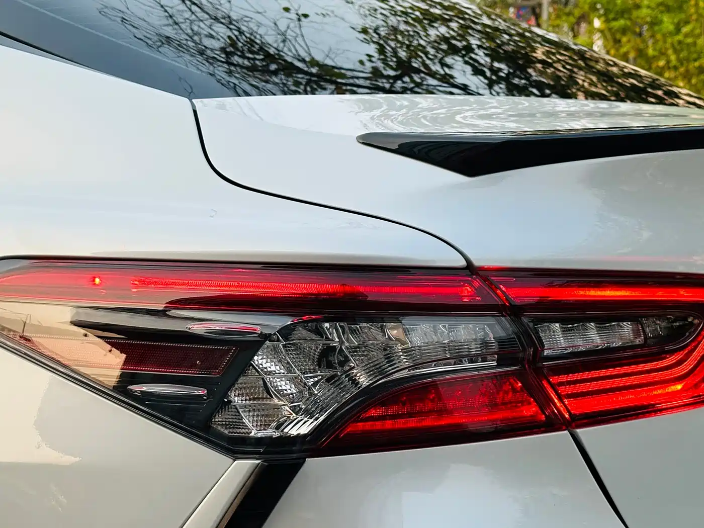 Toyota Camry 2022 2.0S Knight Edition фото 10