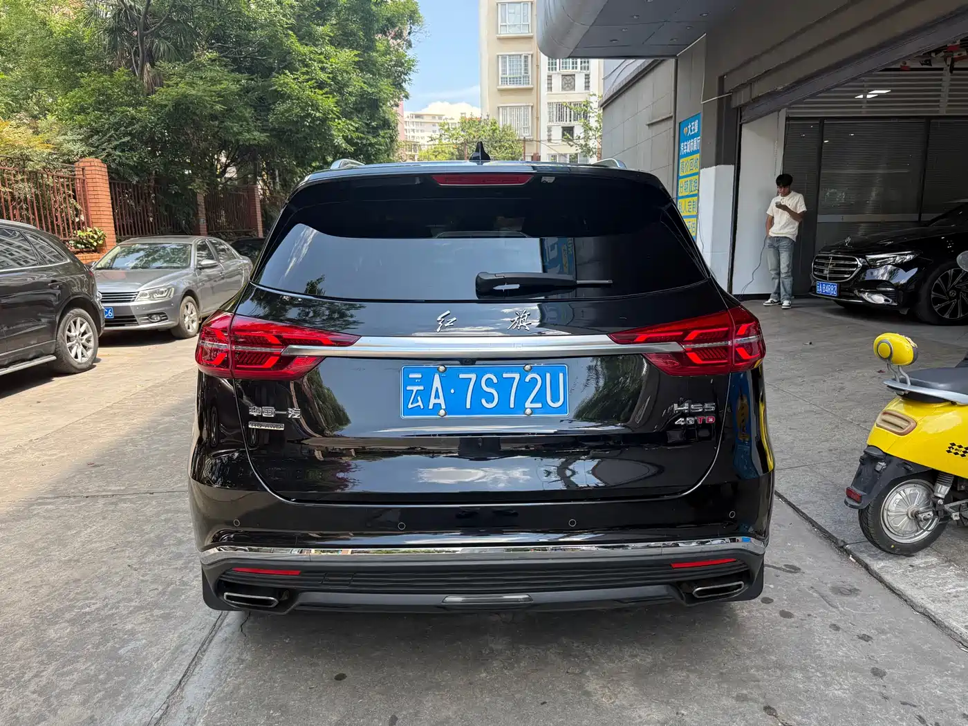 Hongqi HS5 2022 2.0T Smart Connect Flagship AWD Edition фото 16