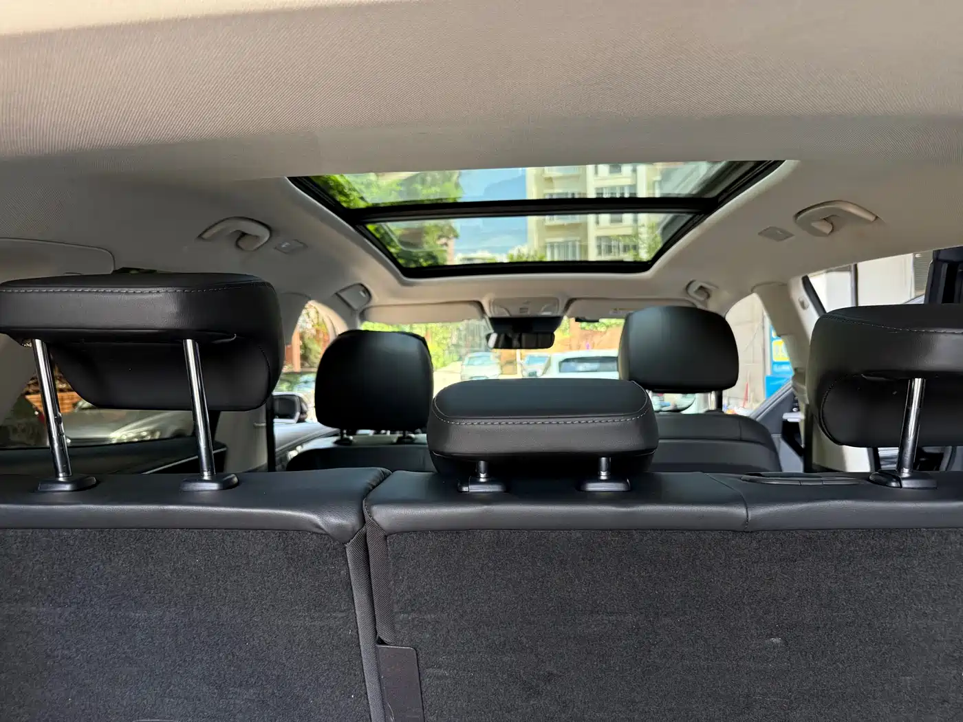 Hongqi HS5 2022 2.0T Smart Connect Flagship AWD Edition фото 12