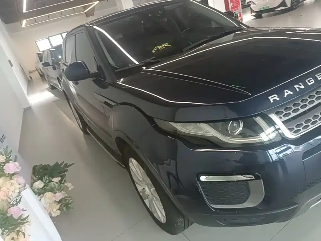 Фото 4 - Land Rover Range Rover Evoque