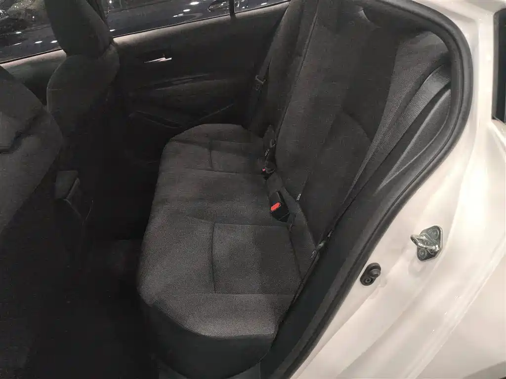 Toyota Corolla 2019 1.2T S-CVT GL-i Elite Edition фото 13