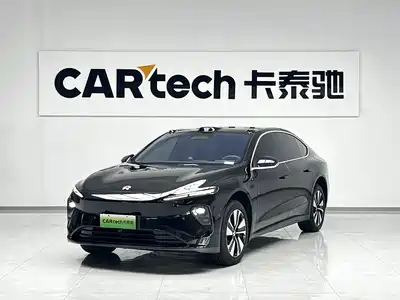 NIO ET7