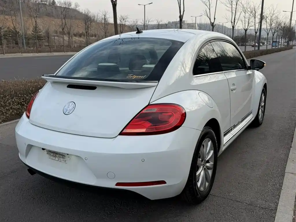Volkswagen Beetle 2015 180TSI фото 25