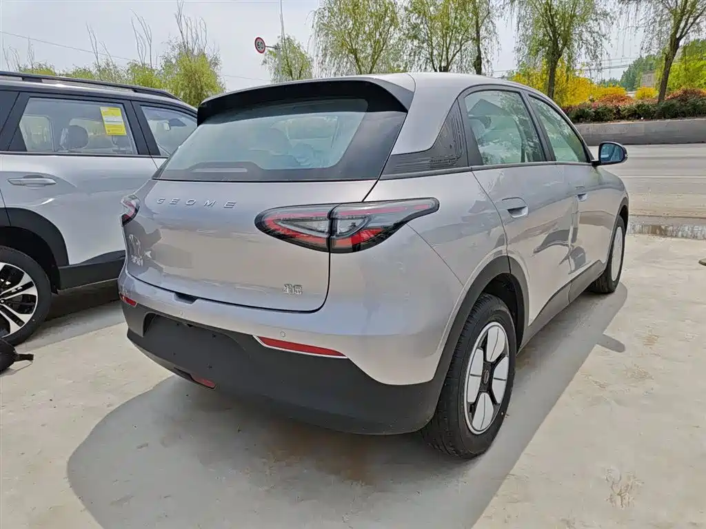 Geely Galaxy Starry Wish 2026 Edition 310km Youth Version фото 5