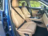 Фото 12 - Jaguar F-PACE