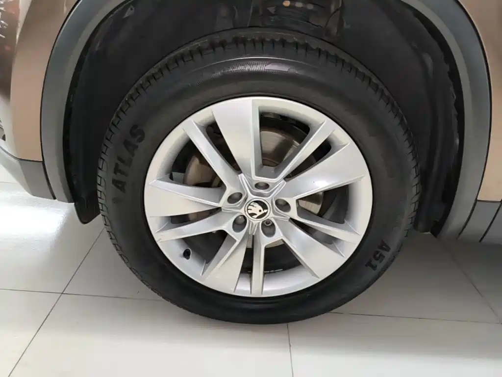 Фото 23 - Škoda Kodiaq