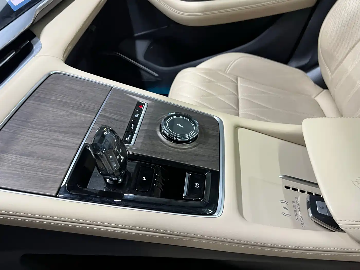 GEELY AUTOMOBILE XINGYUE L