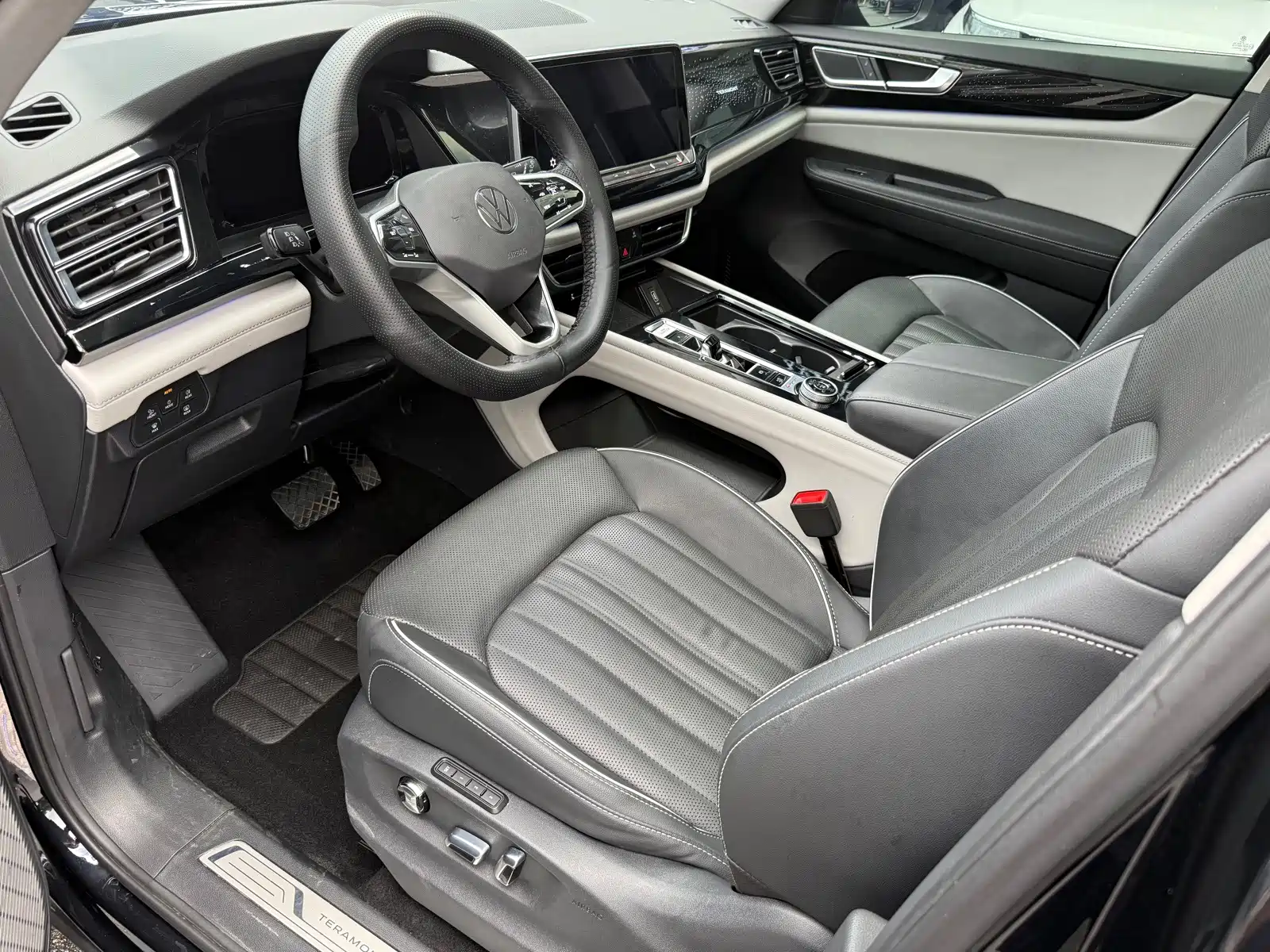 Фото 7 - Volkswagen Teramont