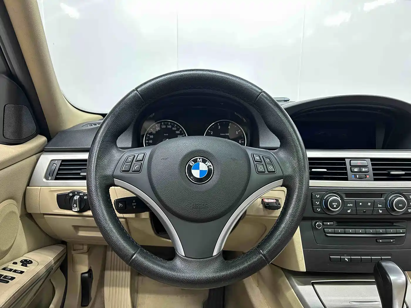 BMW 3 Series (Import) 2012 2010 320i Fashion
