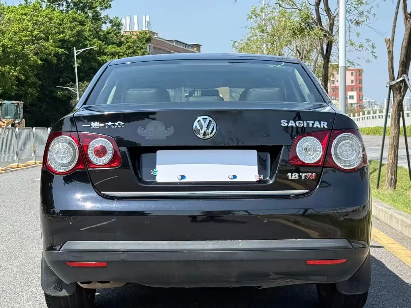 Volkswagen Sagitar 2009 2009 Model 1.8TSI Automatic Champion Edition