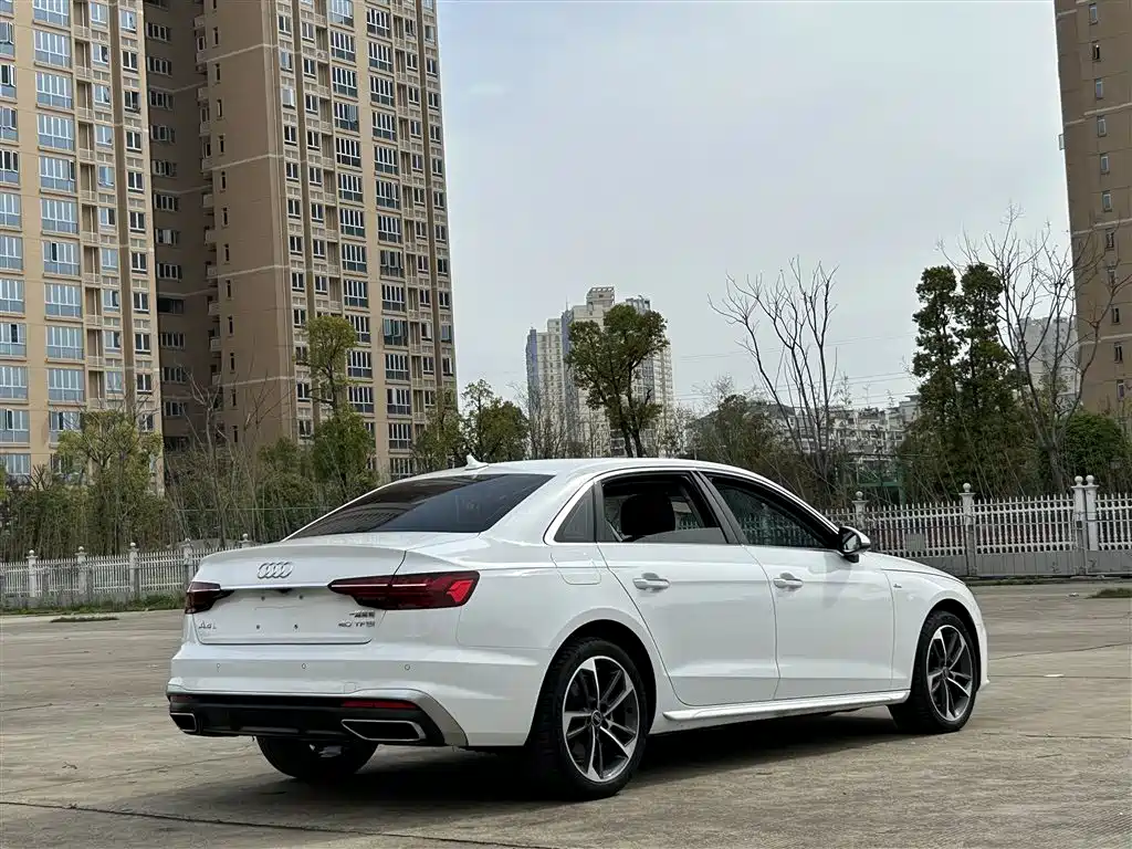 Audi A4L 2024 40 TFSI Fashion Dynamic фото 23