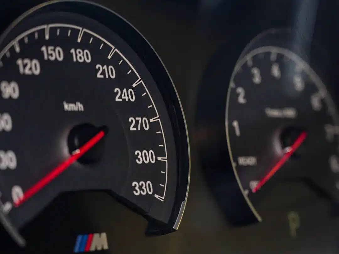 BMW M4 2016 M4 GTS фото 20